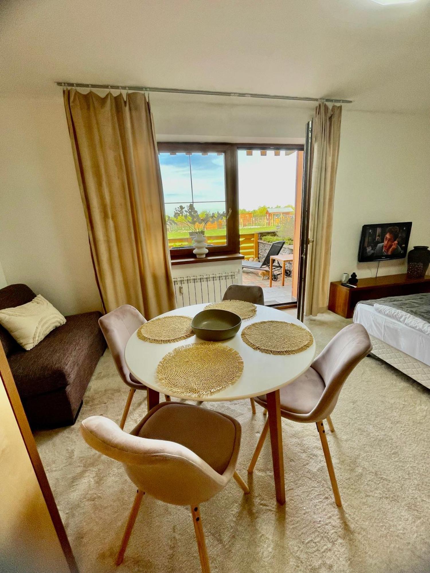 Apartment Jenny- Stunning View Of High Tatras Велька-Ломница Экстерьер фото